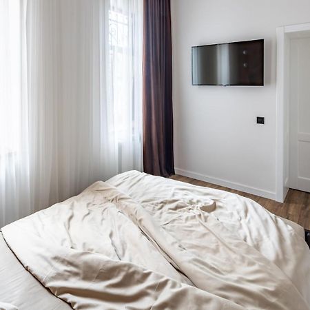 Romari Таманська 12 Apartment Lviv Bagian luar foto